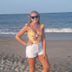 Meet your Posher, Celeste